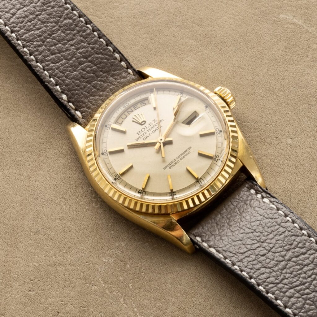 Rolex Daydate 1803 in 18k yellow gold with Champagne dial - immagine 2